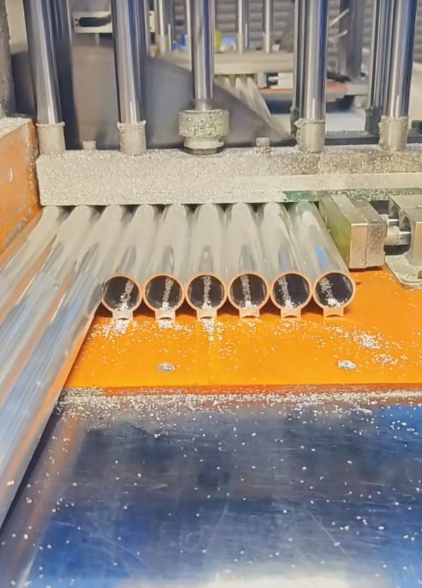 FOR PRECISION SAWING